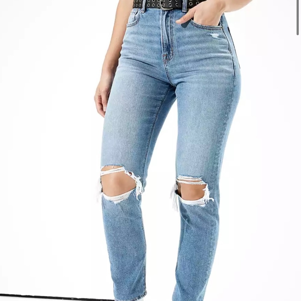 Size 12 Ripped Mom Jeans American Eagle